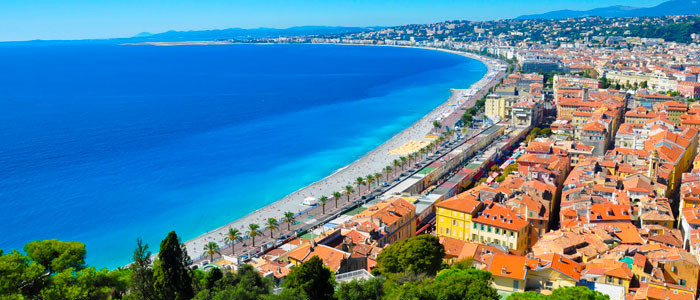 Apprendre une langue étrangère sur la Côte d'Azur