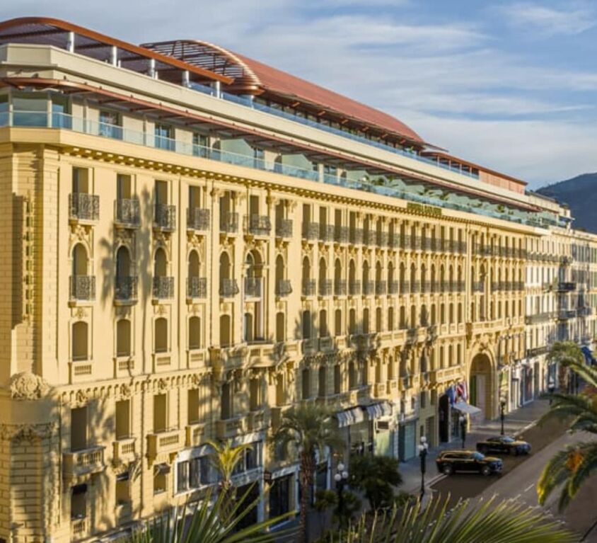 Perfectionner mon anglais pour travailler à l'Anantara Plaza Nice Hôtel